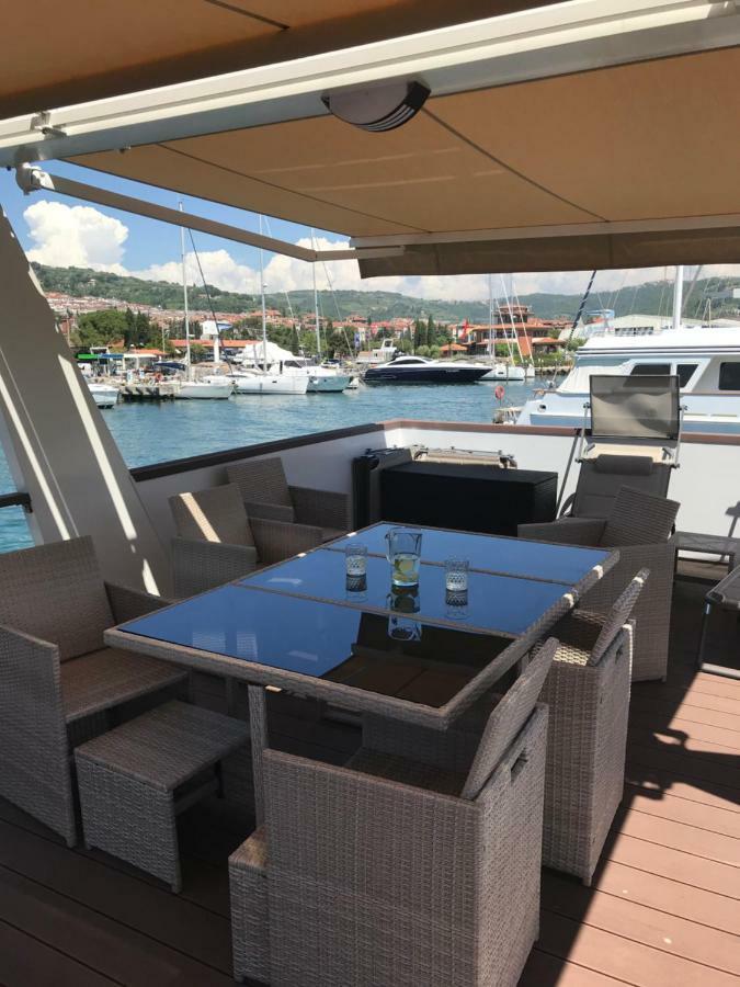 Floating House Blue Moon Portorož Exterior foto