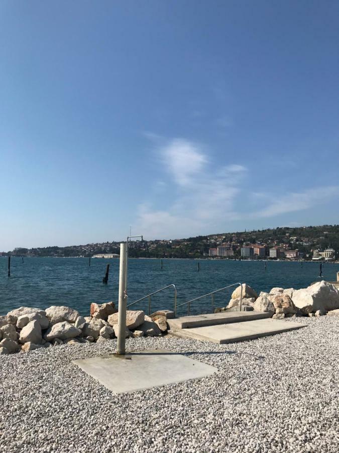 Floating House Blue Moon Portorož Exterior foto